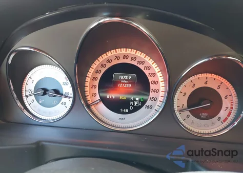 2013 Mercedes-Benz Glk 350 4Matic z USA, uszkodzony, nr VIN WDCGG8JB3DG001580